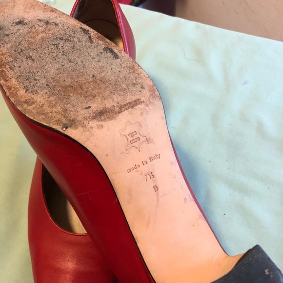 Shoe - Picture 4 of 4